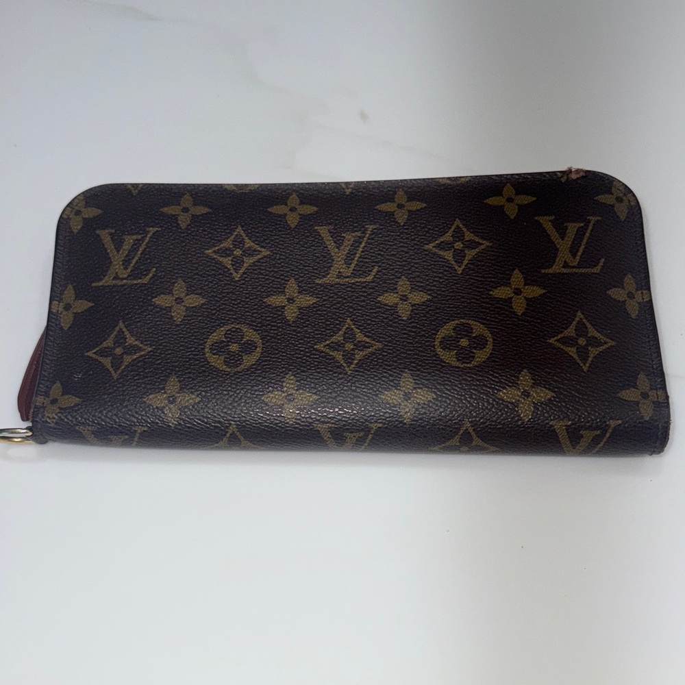 AUTHENTICATED- Louis Vuitton Monogram Insolite Wallet
